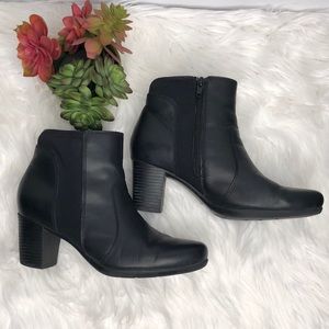 clarks women's promise camp boot